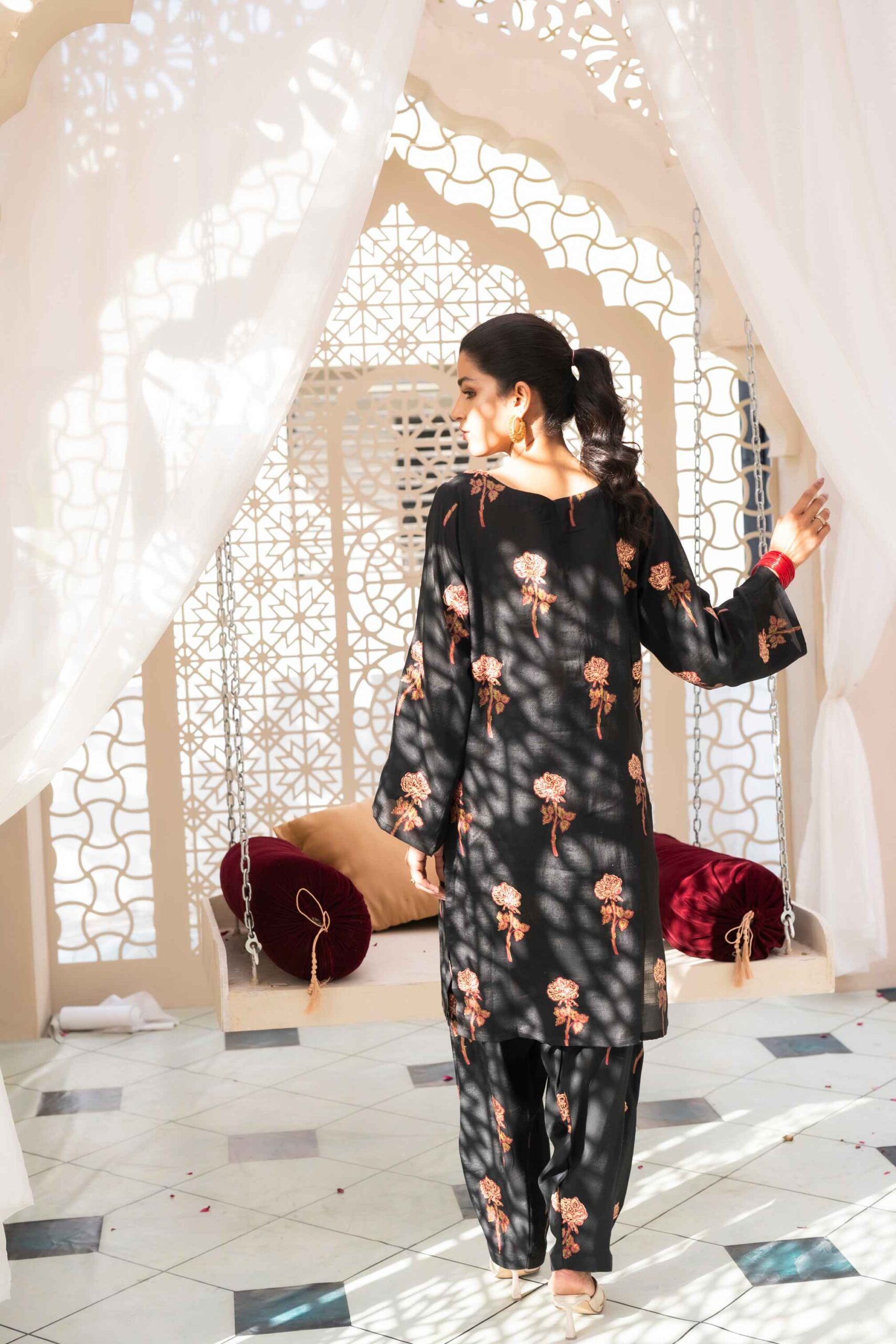 Black 2-Piece - Image 3