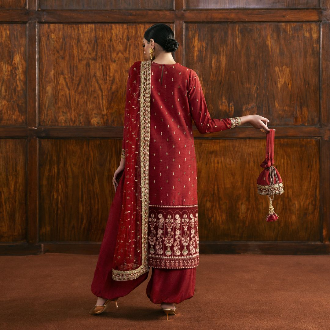 Gulnaar Royal - Image 6