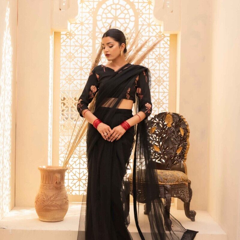 Saree Black
